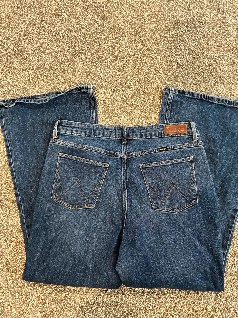 Wrangler Women’s Bootcut Dark Blue Jeans - Picture 2 of 3